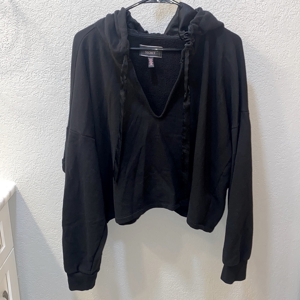 Victoria’s Secret Cropped Soft Pullover Deep V Hoodie - Like New! Size XL